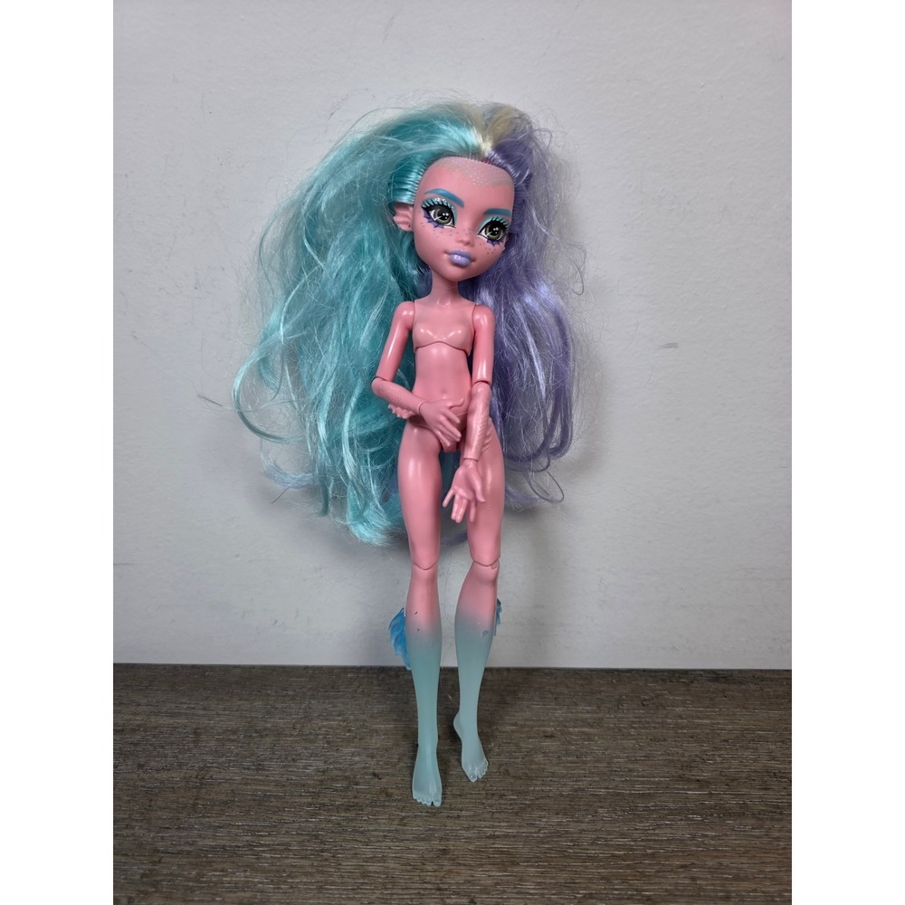 Monster High G3 Skulltimate Secrets Fearidescent Lagoona Blue Nude Doll Loose